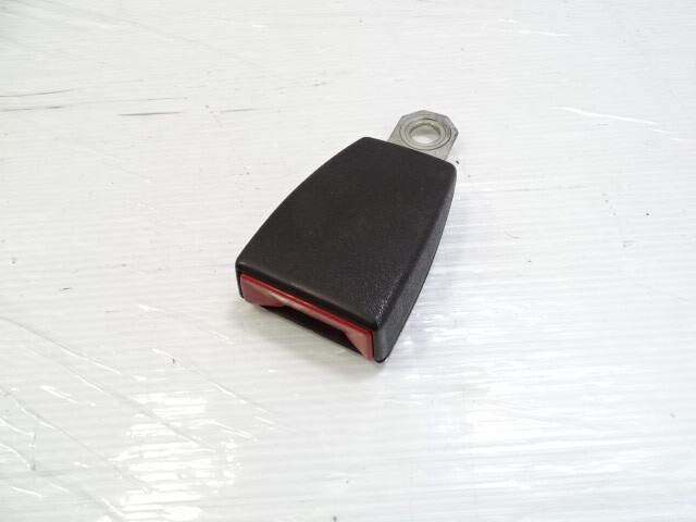Mercedes R107 380SL seat belt buckle, clip receiver, right 1078602469