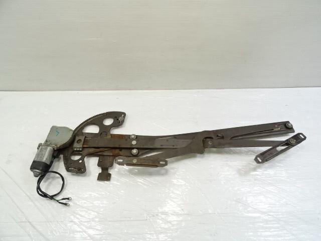 Mercedes R107 380SL window motor and regulator, left, 0130821017