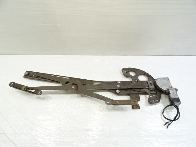 Mercedes R107 380SL window motor and regulator, right, 0130821016