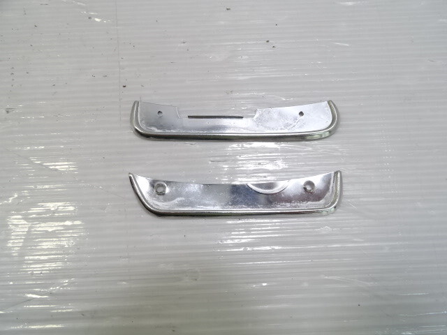Mercedes R107 380SL trim set, left grab handle, on door panel