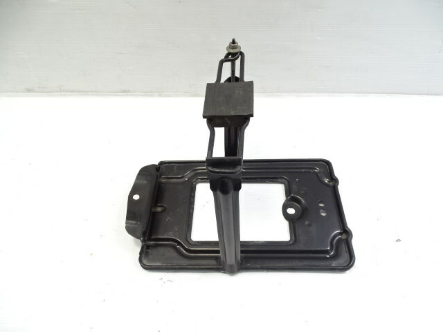Mercedes R170 SLK320 battery holder tray