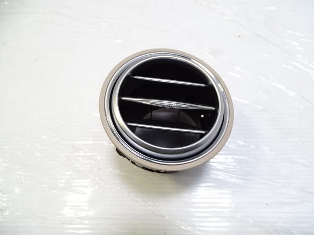 Mercedes W222 S550 ac vent, dash, side 2228300154 left or right beige