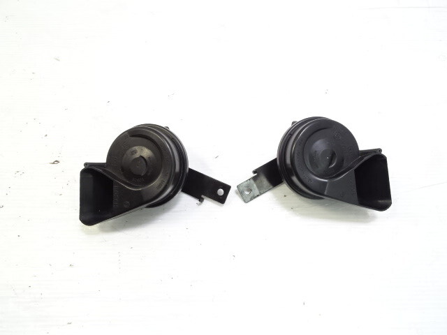 Mercedes R171 SLK280 horn set, high and low tone, 0055422520, 0055422420