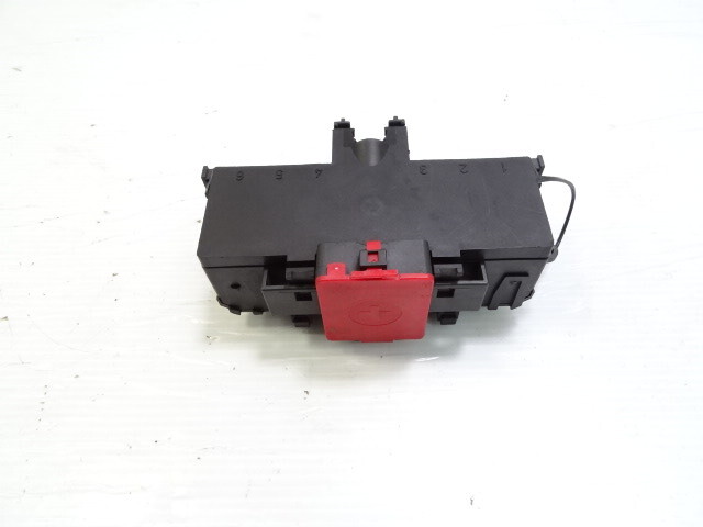 Mercedes R171 SLK280 battery termial, positive, fuse holder, 2035450803