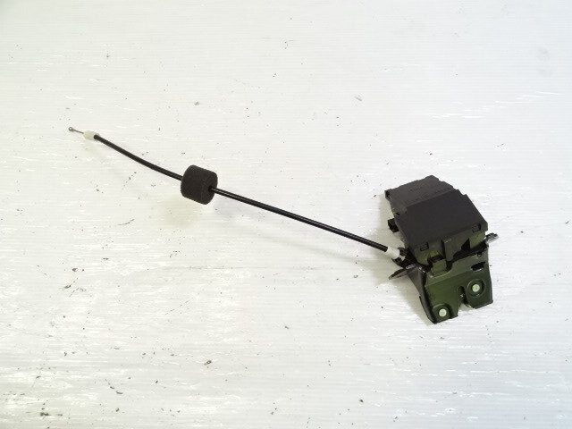 Mercedes R171 SLK280 trunk lid latch actuator, 1717500085