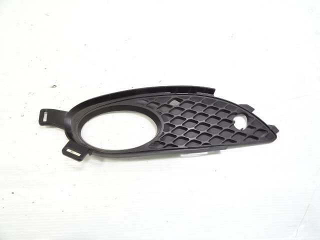 Mercedes R171 SLK280 trim, fog light lamp grill cover, right, 1718850423