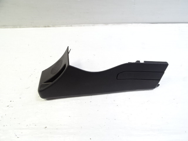 Mercedes R171 SLK280 trim, seat belt cover, left, 1716902325