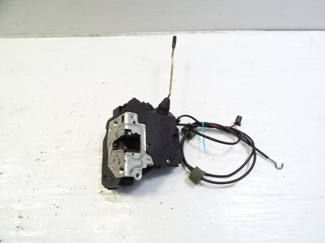 Mercedes R171 SLK280 lock, door latch actuator, left 1717200135