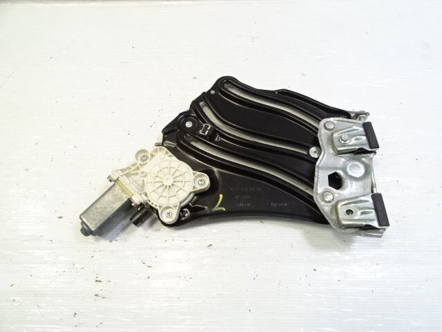 Mercedes R171 SLK280 window motor and regulator, quarter, left, 1716700303