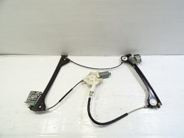 Mercedes R171 SLK280 window motor and regulator, right, 1718201442