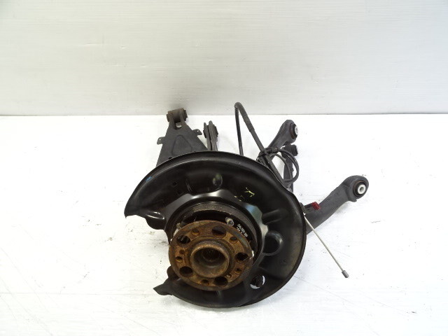 Mercedes R171 SLK280 hub, knuckle spindle, w/ control arms, right rear, 2033504008