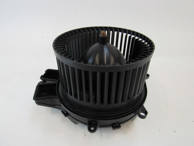 Mercedes X166 GLS63 GLS450 blower motor and resistor, front