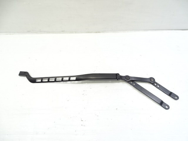 Mercedes X166 GL450 windshield wiper arm, right front, 1668201344