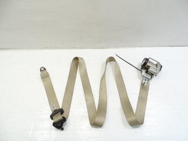 Mercedes X166 GL450 seat belt, right rear 2nd row, beige, 1668601486