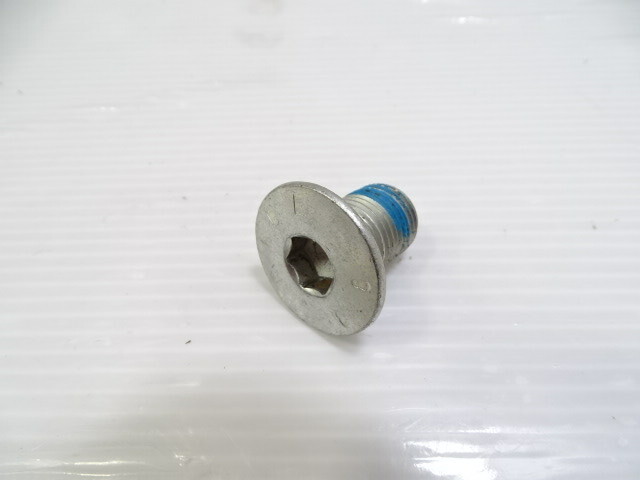 Mercedes X166 GL450 steering wheel mounting bolt 0009906239 ribe 8.8