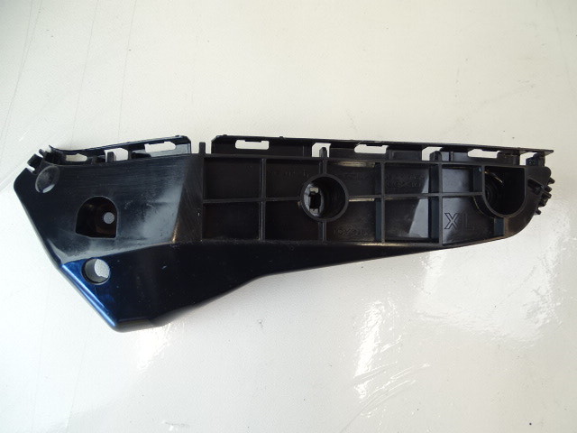 Lexus GX460 bracket, bumper side support, front left 52116-60230