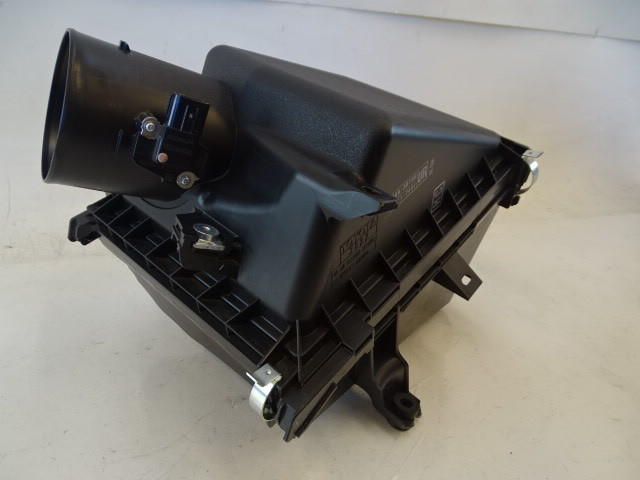 Lexus GX460 airbox, air intake cleaner box 17705-38150 | eBay