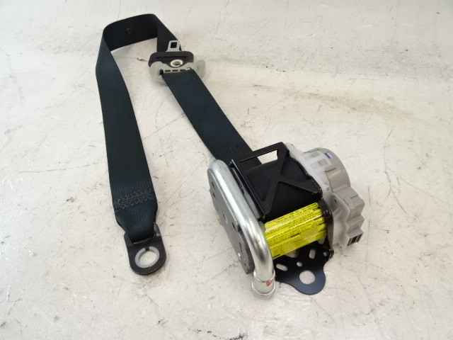 Lexus GX460 seat belt, right front 73210-60790 black