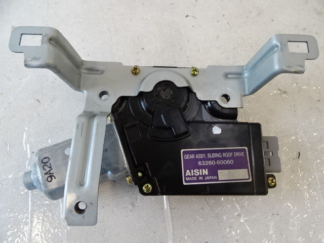 Lexus LX470 sunroof motor 63260-60060