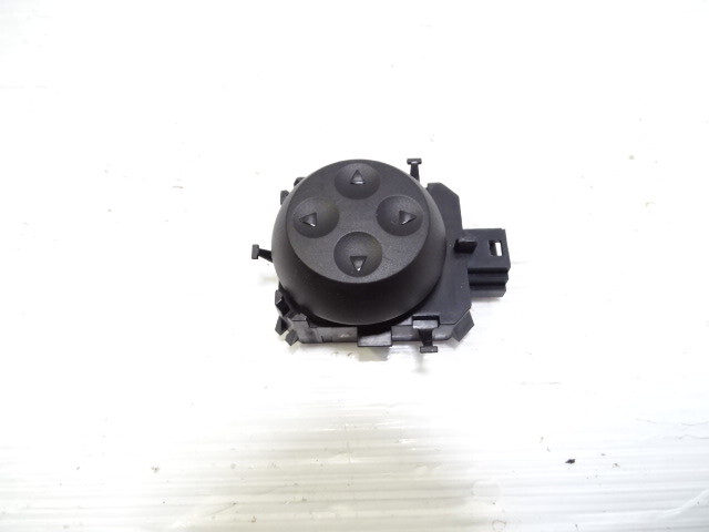 Mercedes R172 SLK350 SLK250 switch, lumbar seat control, left front, 2048702558