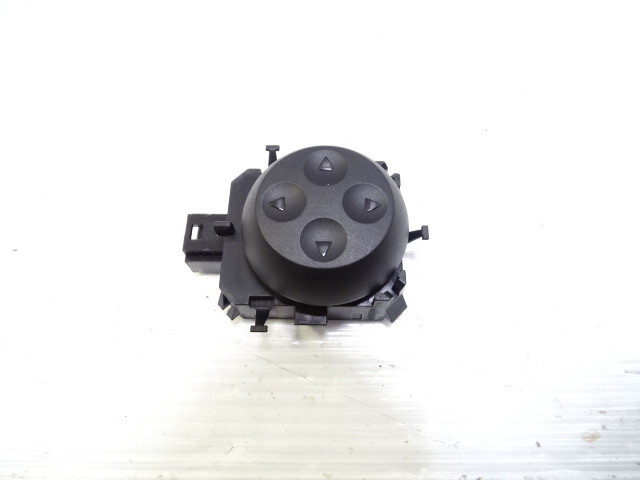 Mercedes R172 SLK350 SLK250 switch, lumbar seat control, right front, 2048702658