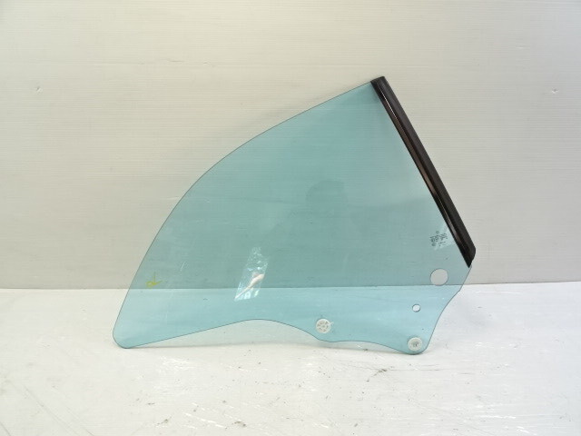Mercedes W209 CLK55 glass, quarter window, right
