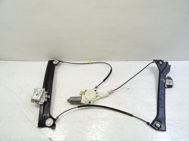 Mercedes W209 CLK55 window motor and regulator, right, 2308200942