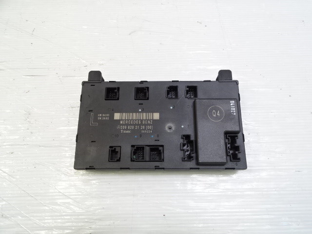 Mercedes W209 CLK55 module, door, left front, 2098202126