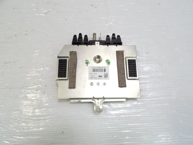 Mercedes W209 CLK55 module, telephone gps antenna amplifier, 2158202375