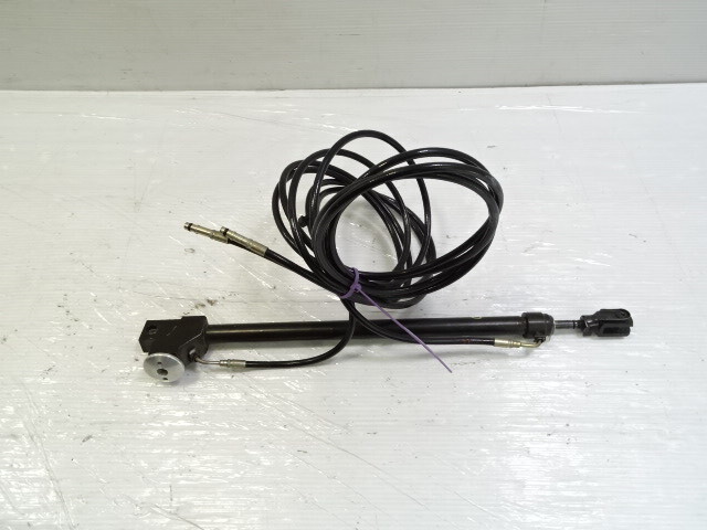 Mercedes W209 CLK55 hydraulic cylinder, case cover right, 2098001072