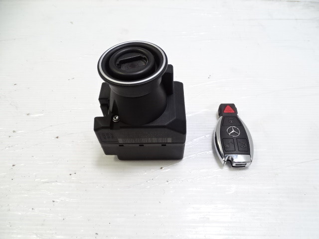 Mercedes R230 SL55 SL500 switch, ignition module 2305451108 w/key