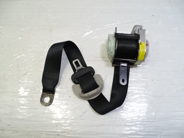 Lexus GX460 seat belt, right rear 2nd row, black/gray 73360-60601