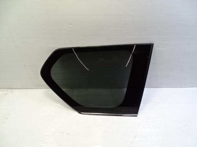 Lexus GX460 glass, quarter, right 62710-60D10 w/antenna