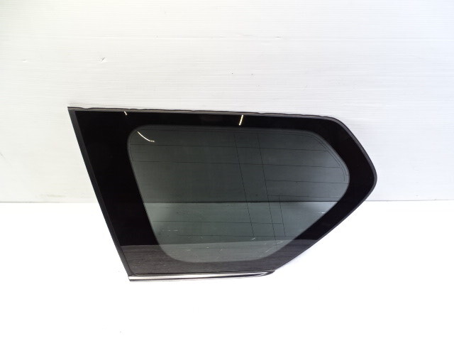 Lexus GX460 glass, quarter, left 62720-60D80 w/antenna