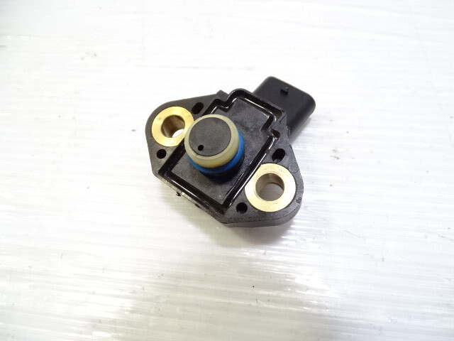 Mercedes X166 GL450 sensor fuel pressure map, 0009057001