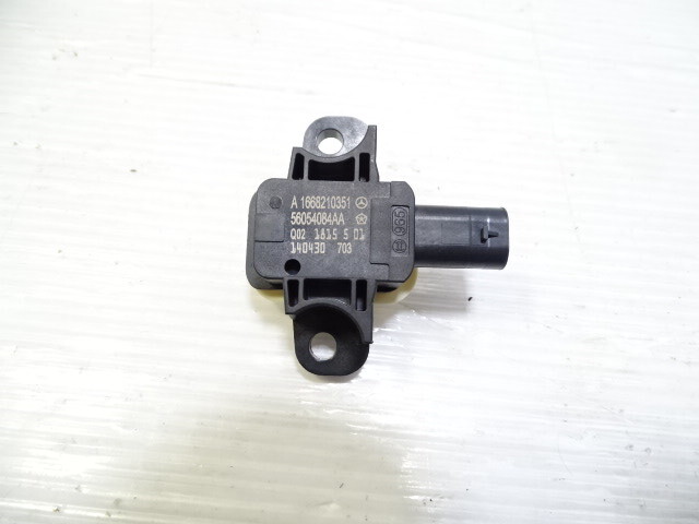 Mercedes X166 GL450 sensor, crash impact, 1668210351