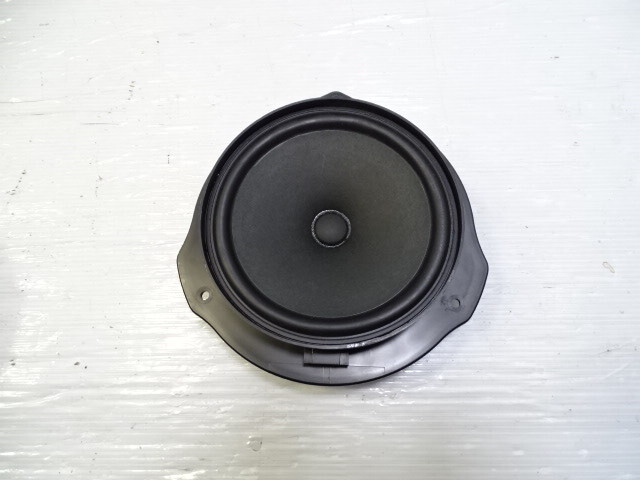 Mercedes X166 GL450 speaker, door, front/rear left/right, 2049062401