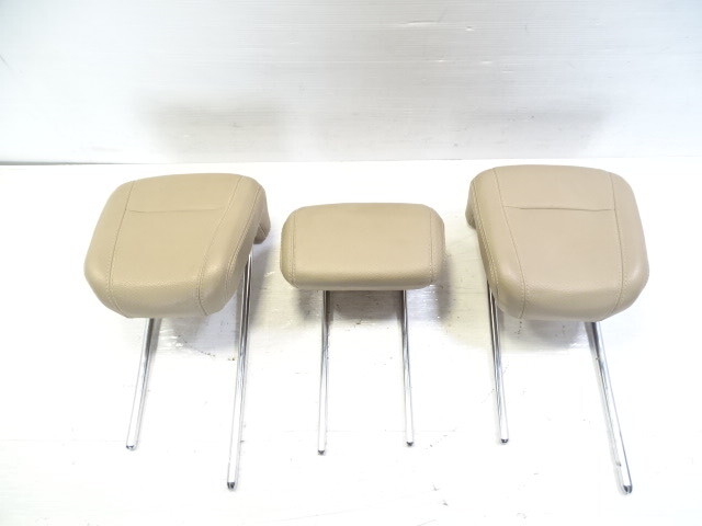 Mercedes X166 GL450 headrest set, 2nd row, beige