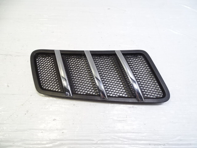 Mercedes X166 GL450 trim, hood vent grill, right 1668800205