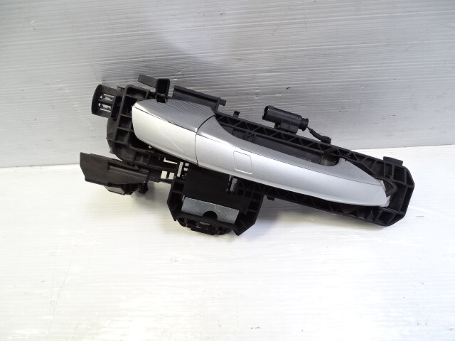 Mercedes X166 GL450 door handle, exterior, right front, keyless, 2047602434 irridium silver 775U