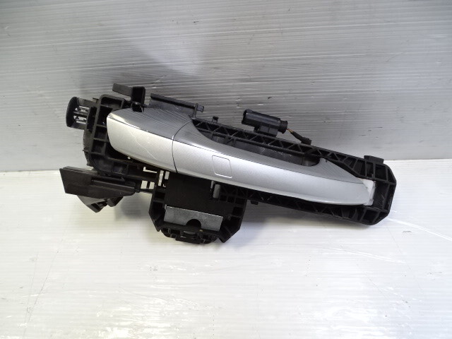 Mercedes X166 GL450 door handle, exterior, right rear, keyless, 2047602434 irridium silver 775U