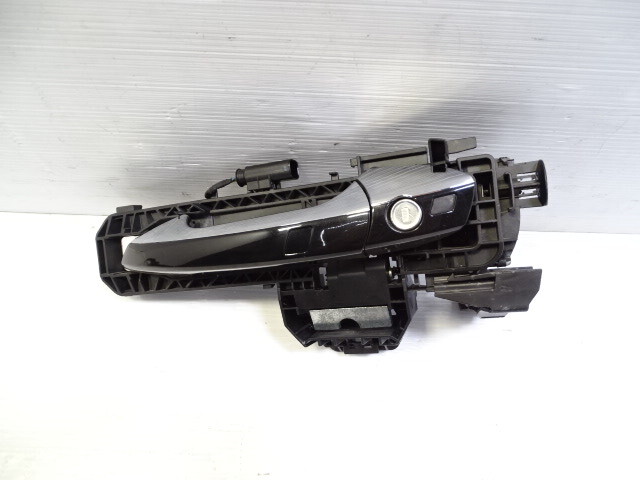Mercedes X166 GL450 door handle, exterior, left front, keyless, 2047602334 black 040U
