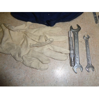 2003-06 Mercedes R230 SL500 tool kit tow hook