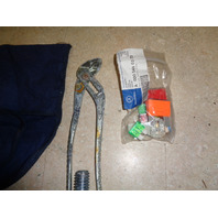 2003-06 Mercedes R230 SL500 tool kit tow hook