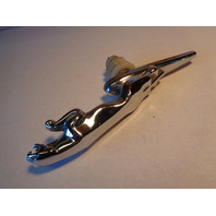 95-03 JAGUAR XJ6 XJ8 XJR Leaping Cat hood ornament emblem