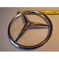 Mercedes X164 W164 GL450 emblem, on front grill 2518880086