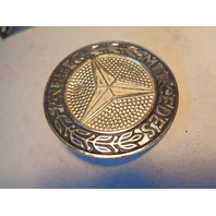 83 Mercedes R107 380SL emblem, on hood, star, 107 Puc C