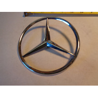 1985 Mercedes W126 300SD emblem, on trunk lid, 1267580058 W123