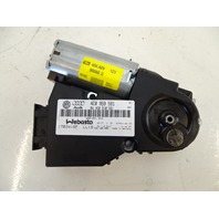07 Audi D3 A8 sunroof motor 4e0959591 07 Audi D3 A8 sunroof motor 4e0959591