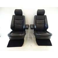 2000 Mercedes W463 G500 seats, front, left and right, black 2000 Mercedes W463 G500 seats, front, left and right, black